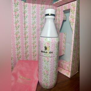 Stanley x Love Shack Fancy All Day Slim Bottle 20 Oz!
